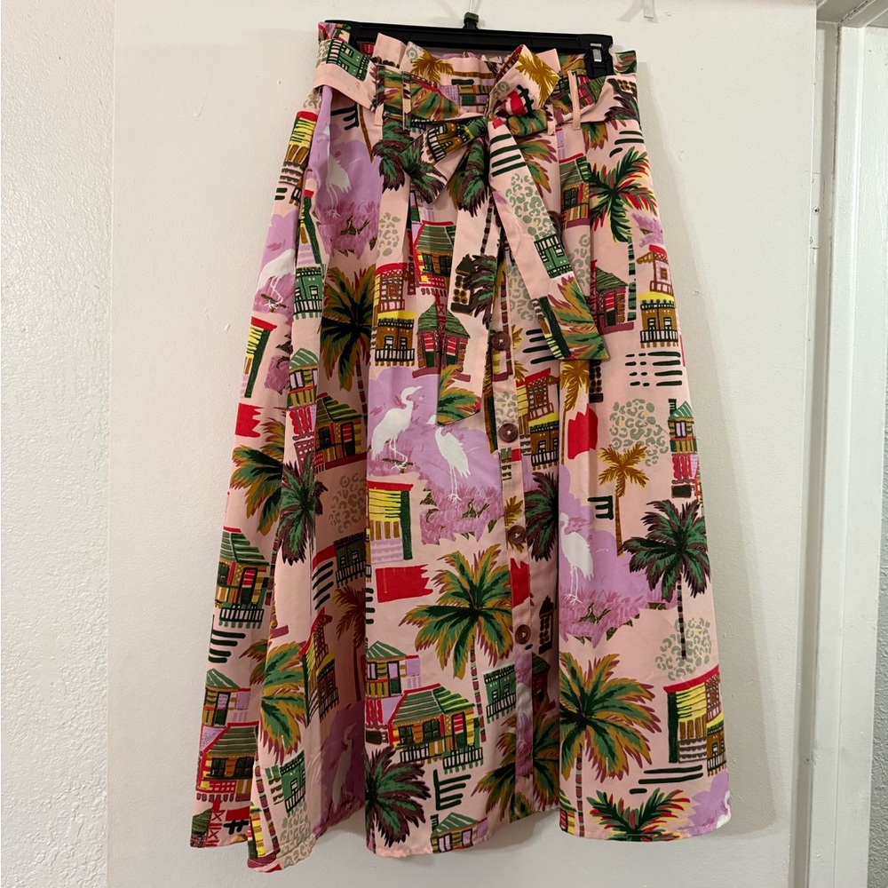 Vibrant Tropical Print Midi Skirt